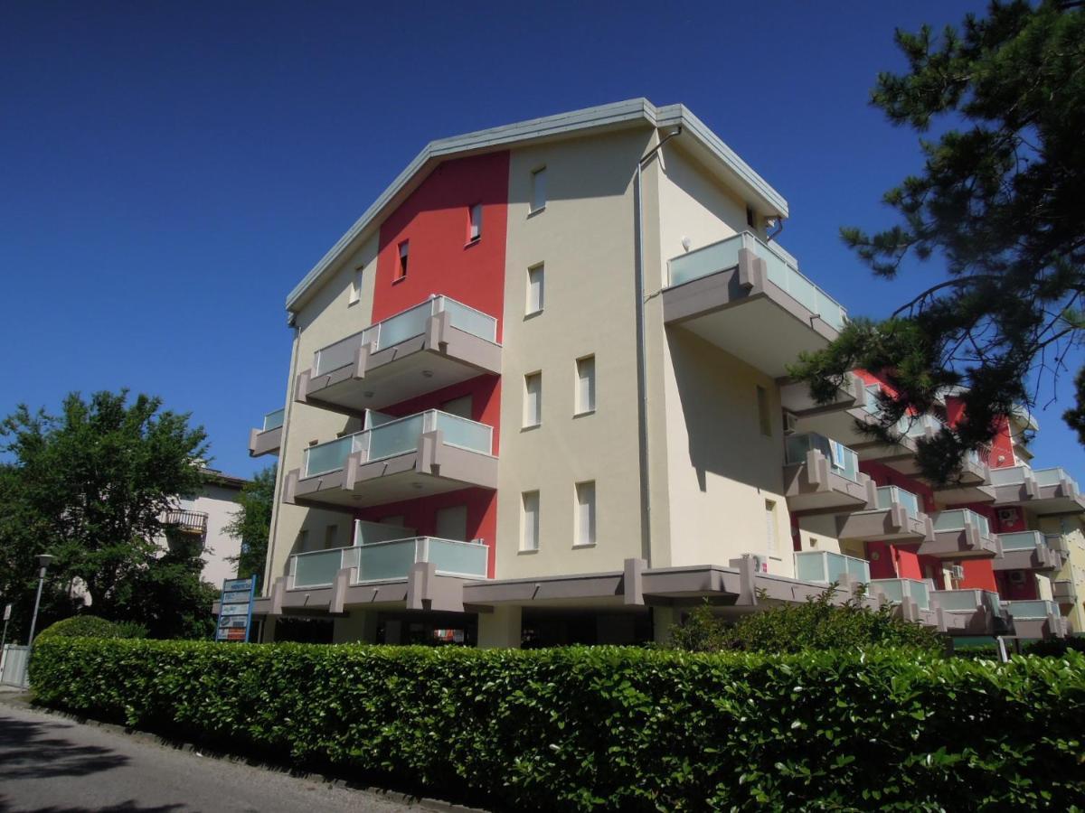Cozy Two-room Flat 100 Metres From Appartamento Bibione