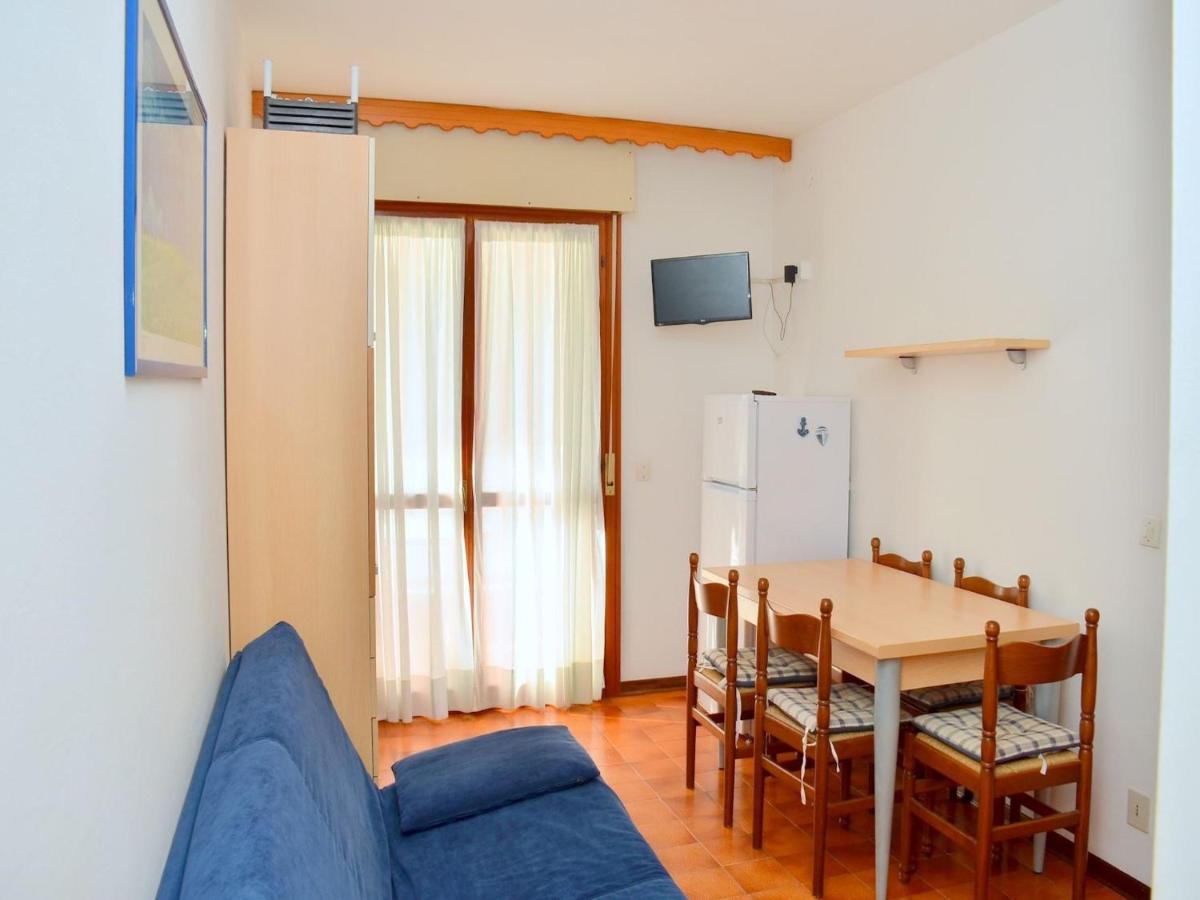 Appartamento Cozy Two-room Flat 100 Metres From