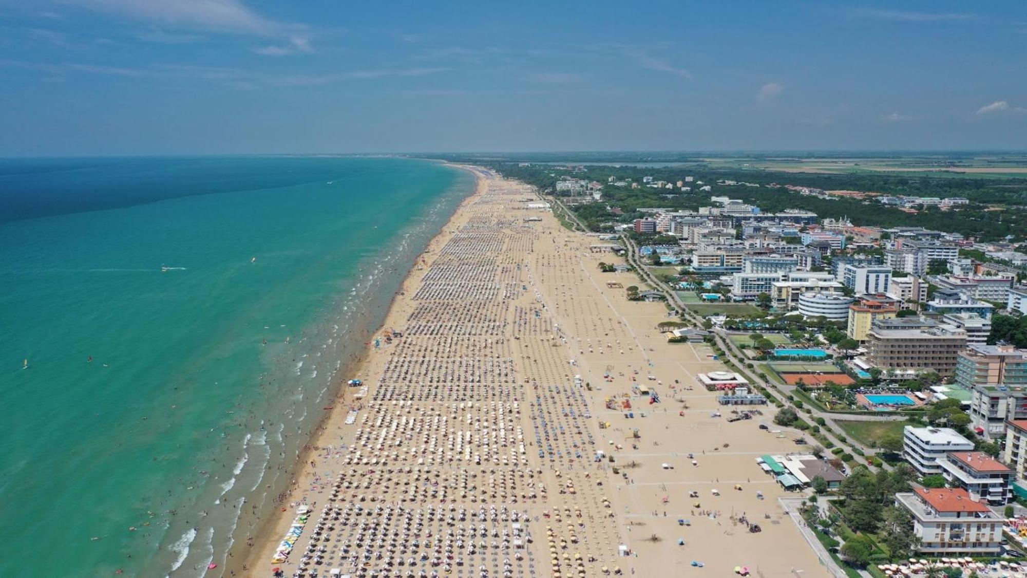 Cozy Two-room Flat 100 Metres From Appartamento Bibione